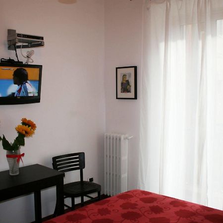 Macao Rooms Roma Exterior foto