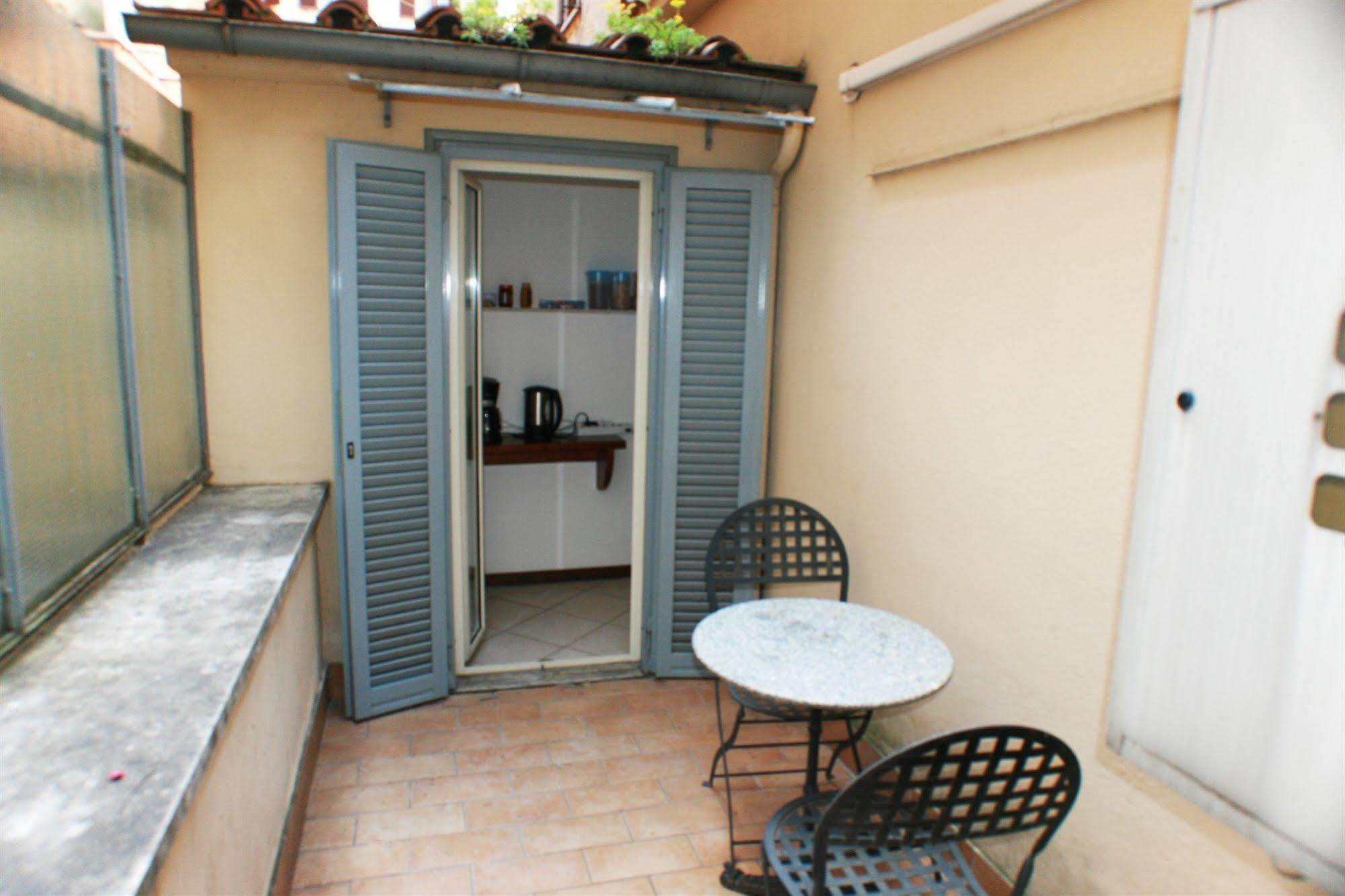 Macao Rooms Roma Exterior foto