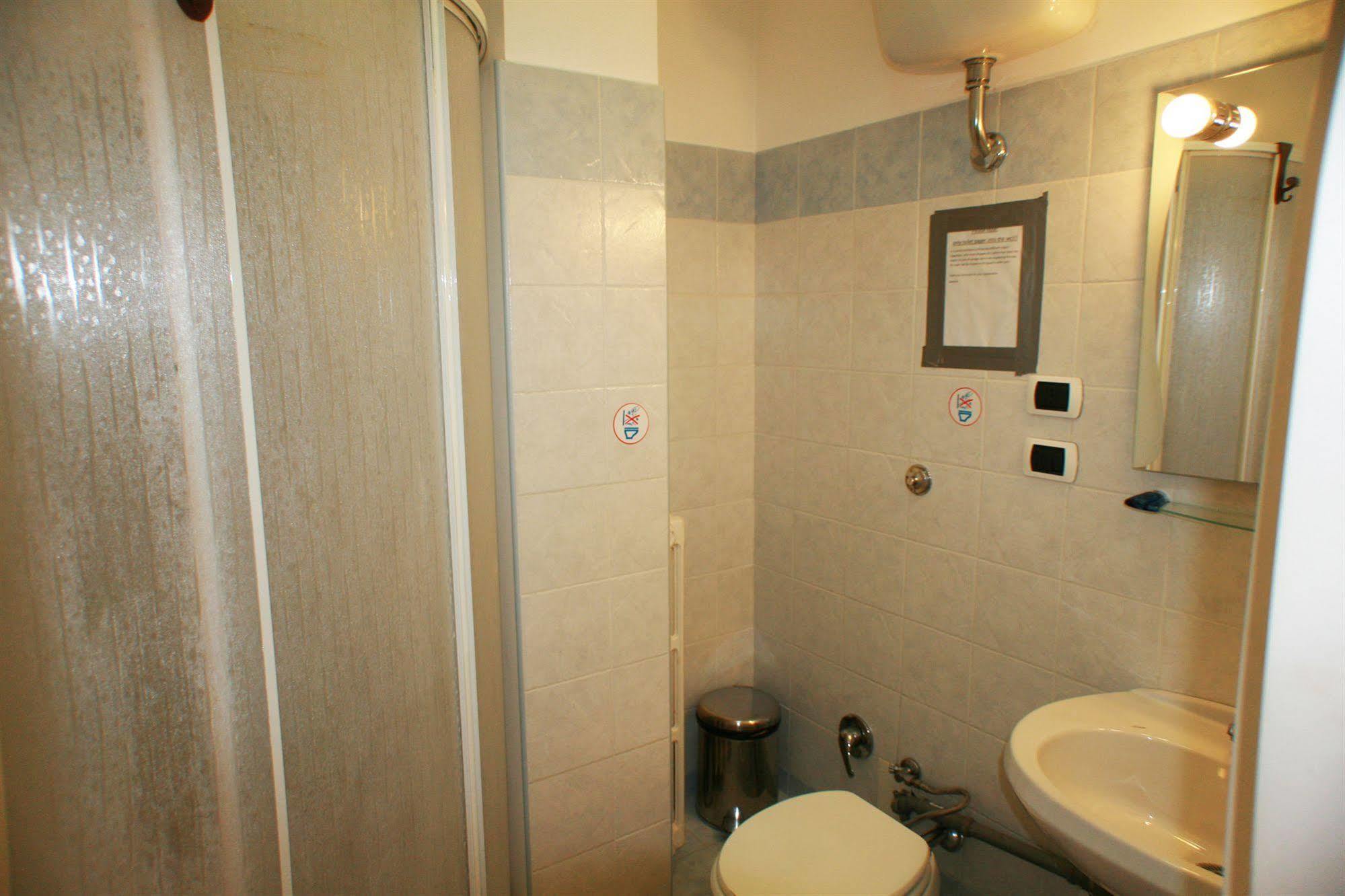 Macao Rooms Roma Exterior foto